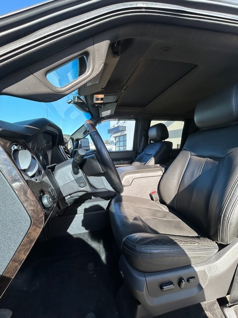 2014 Ford F-350 Super Duty Lariat