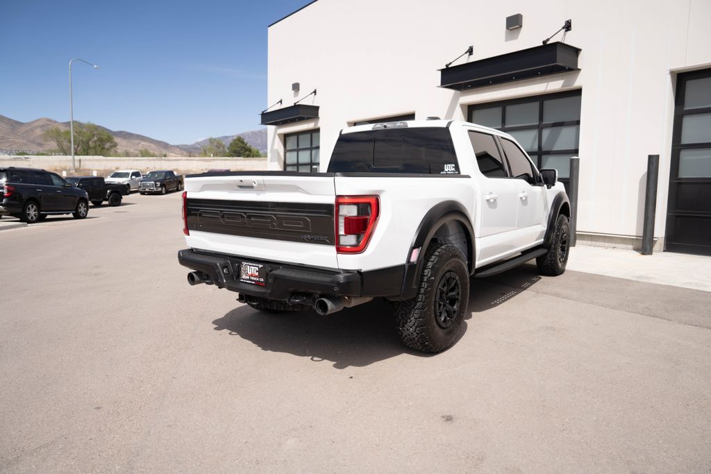 2023 Ford F-150 Raptor - Photo 8