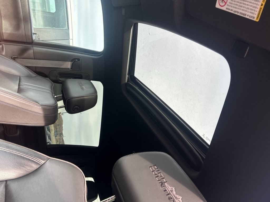 2021 Chevrolet Silverado 3500HD High Country's photo