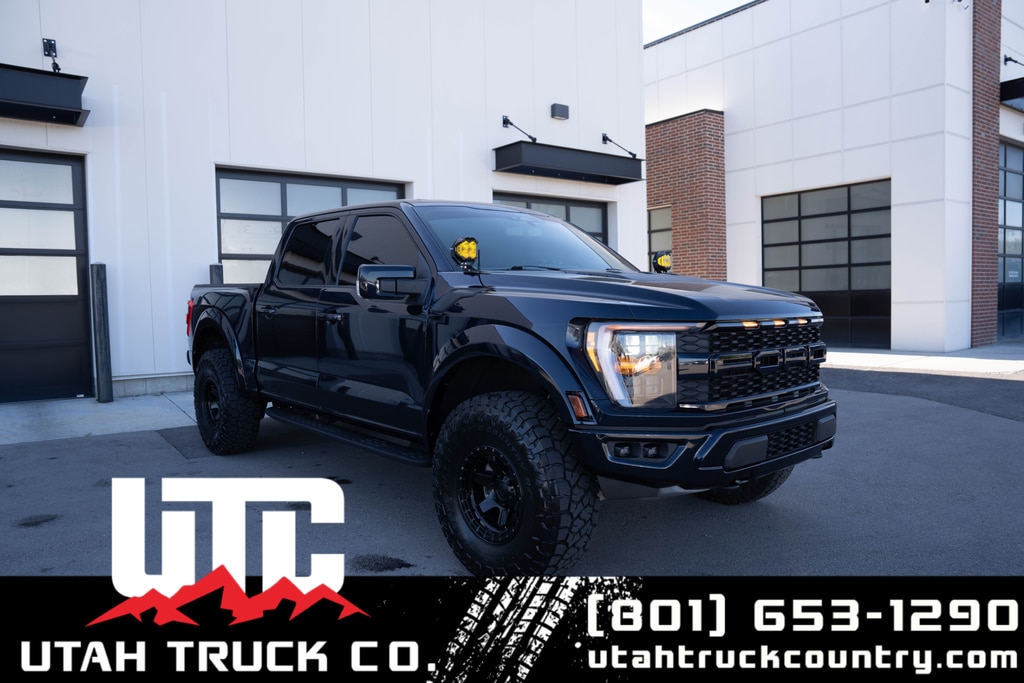 2022 Ford F-150 Raptor 4x4 SuperCrew 5-1/2 Box's photo