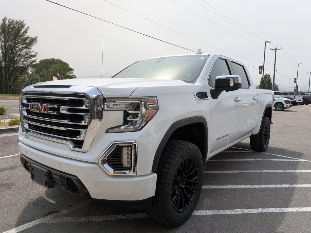 2019 GMC Sierra 4WD Crew Cab Short Box SLT's photo