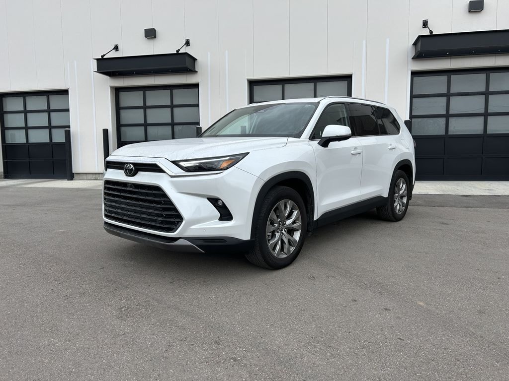 Used 2025 Toyota Grand Highlander Limited SUV