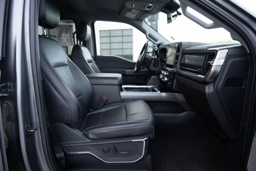 2024 Ford F-250 Super Duty Lariat - Photo 13
