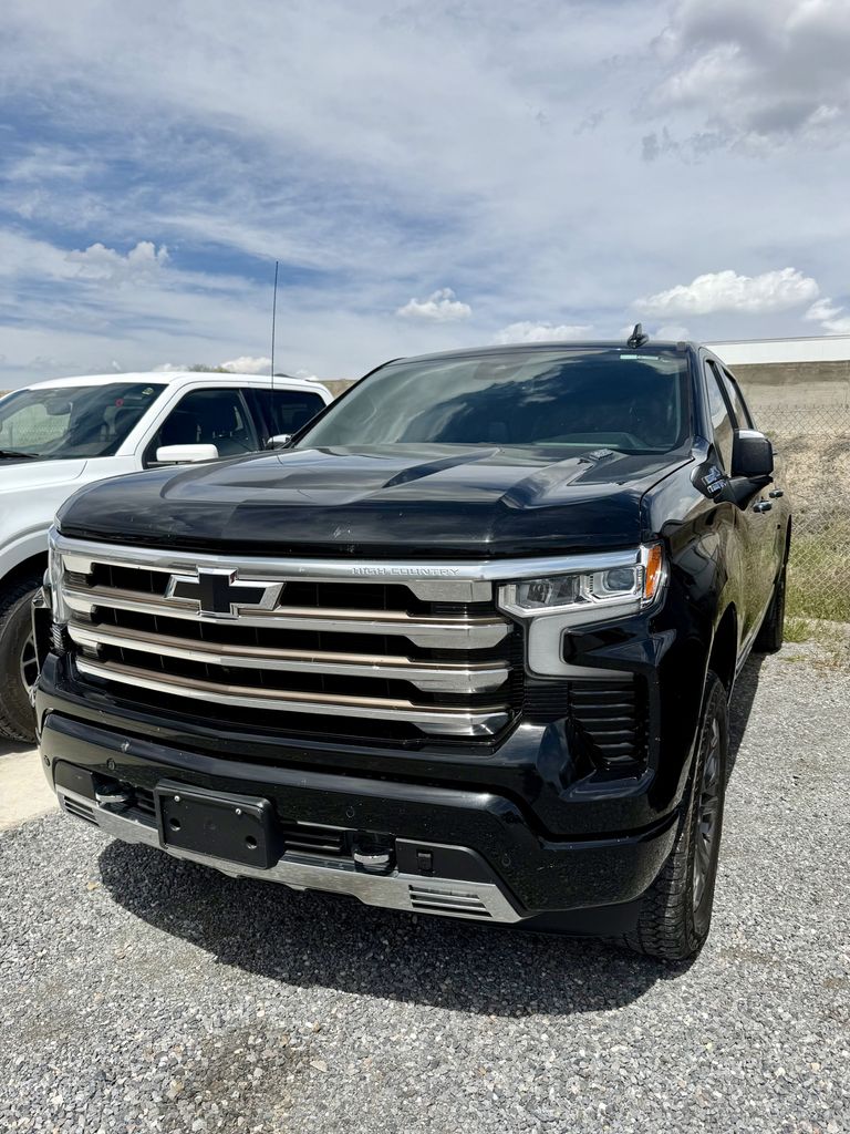 2022 Chevrolet Silverado 1500 High Country 4WD Crew Cab Short Box's photo