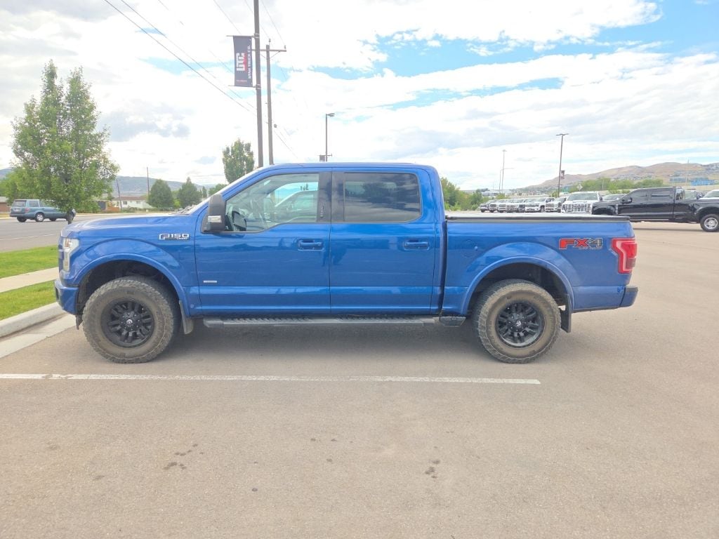 2017 Ford F-150 Lariat 4x4 SuperCrew 145 in's photo