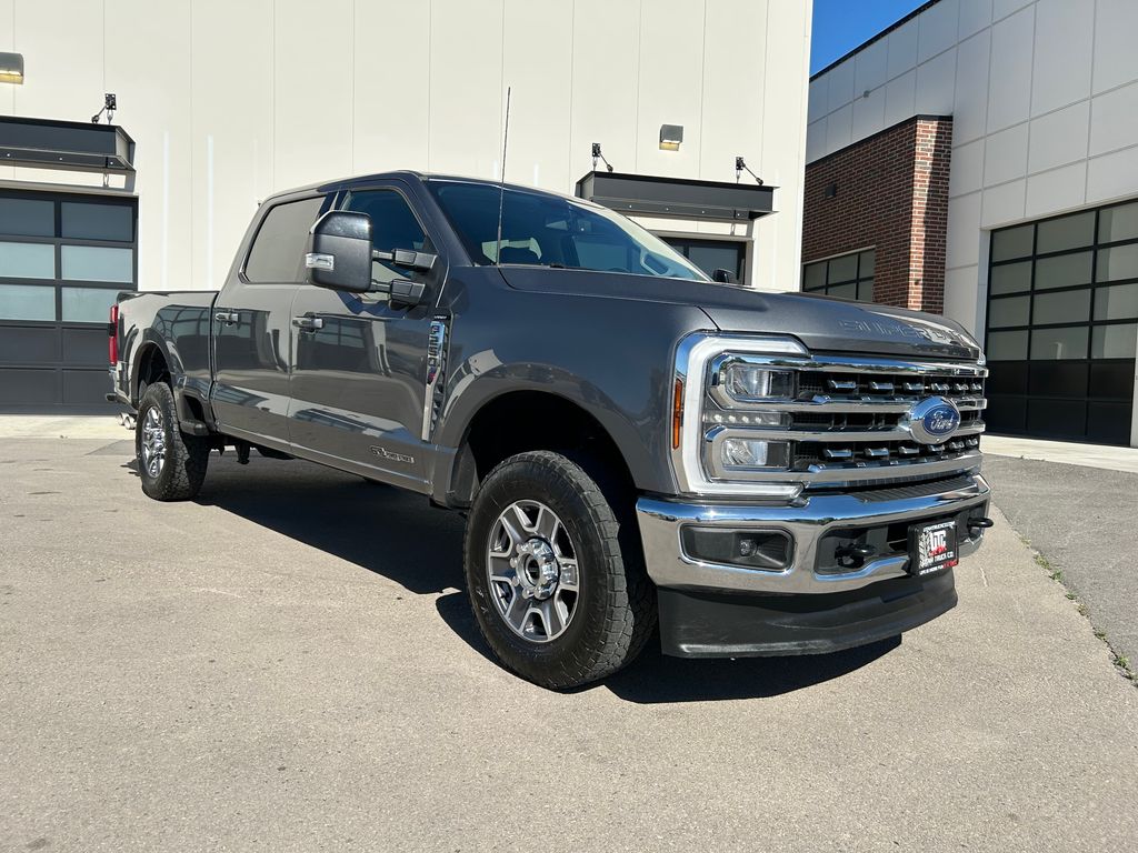 2024 Ford F-250 Lariat 4x4 Crew Cab 8' Box's photo