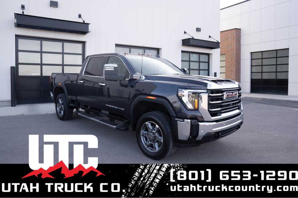 2025 GMC Sierra SLT 4WD Crew Cab Standard Box SRW's photo