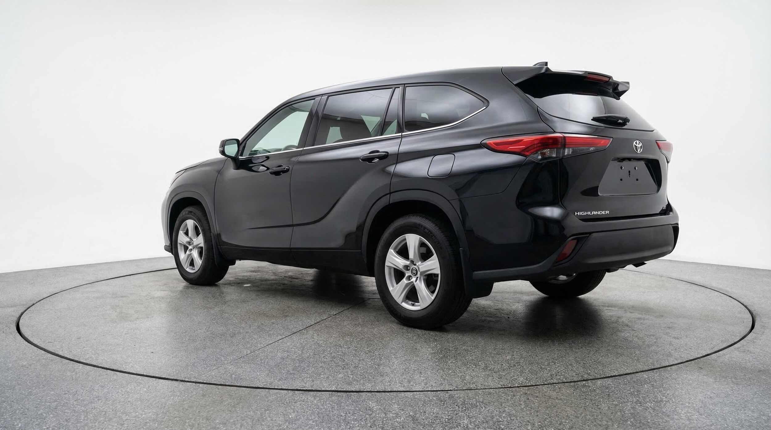 Thumbnail: 2025 Toyota Highlander - 5