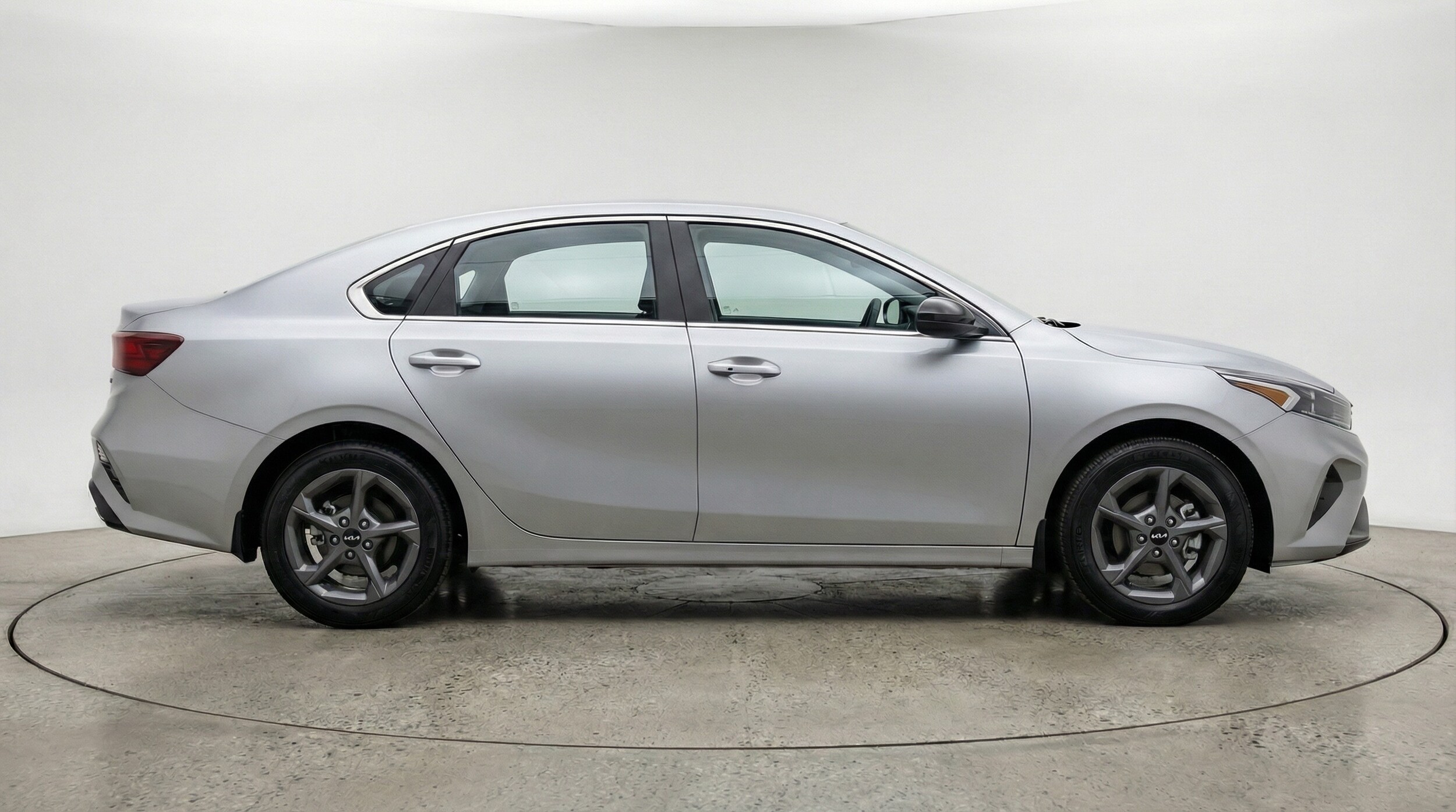 Thumbnail: 2025 Kia K4 - 8