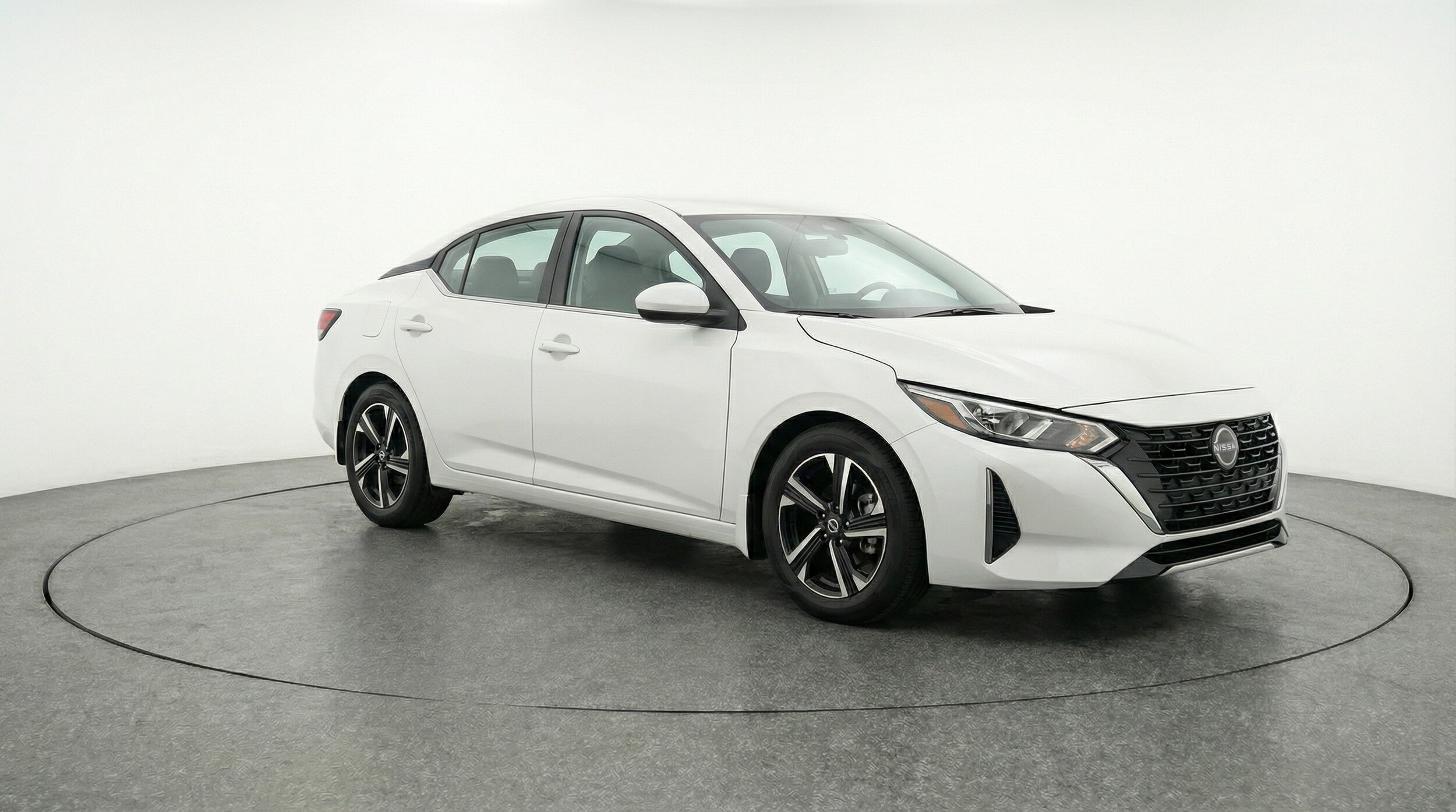 Thumbnail: 2025 Nissan Sentra - 1