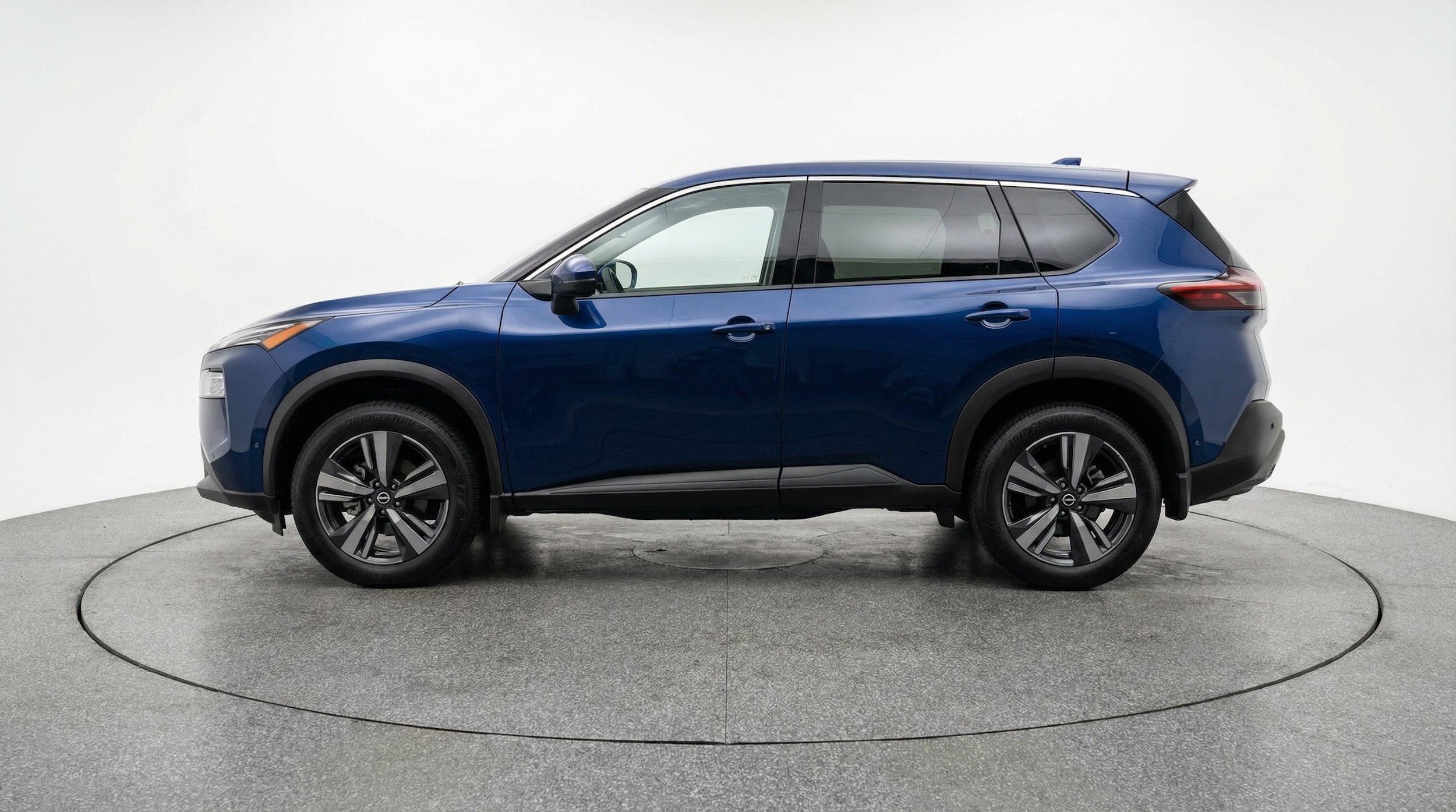 Thumbnail: 2026 Nissan Rogue - 4