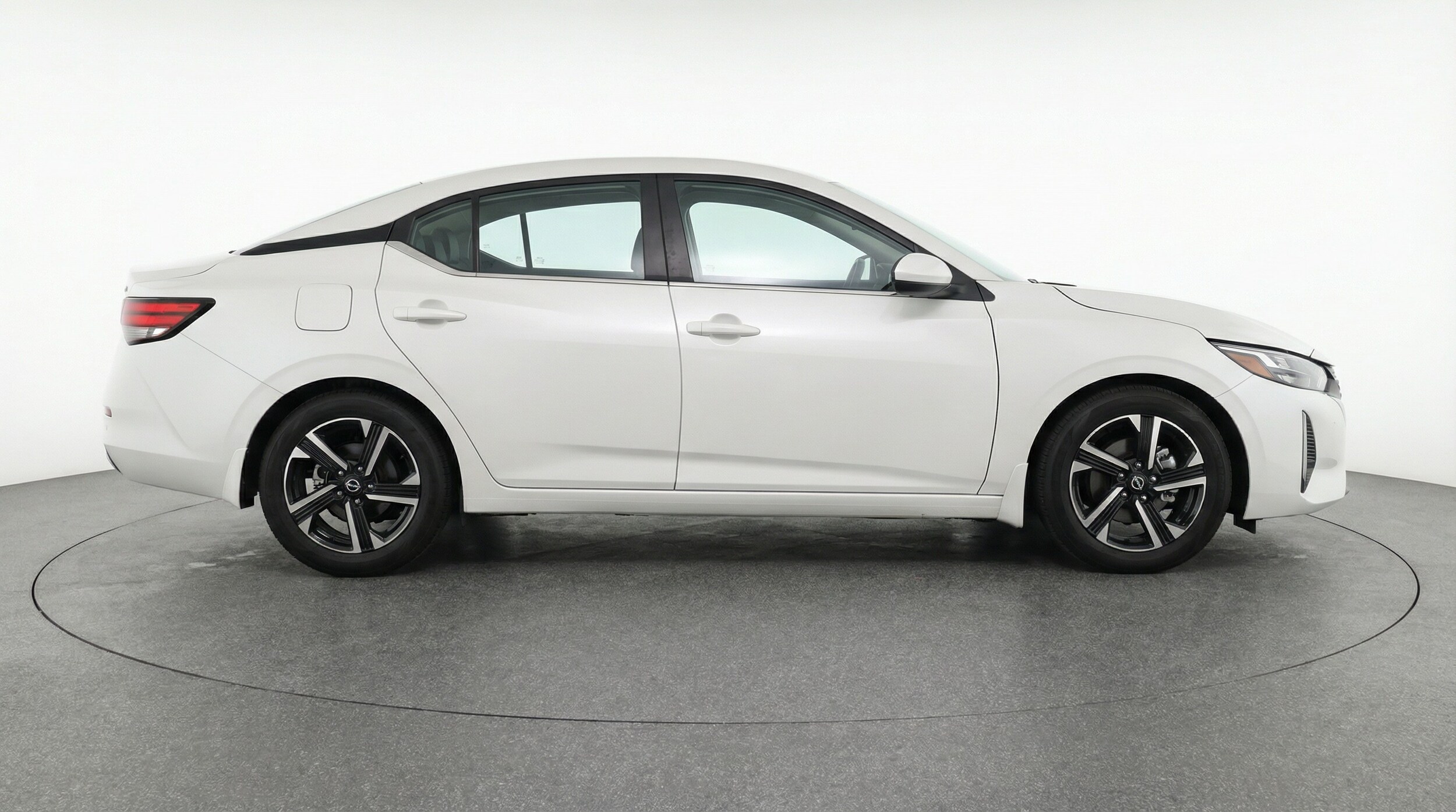 Thumbnail: 2025 Nissan Sentra - 8