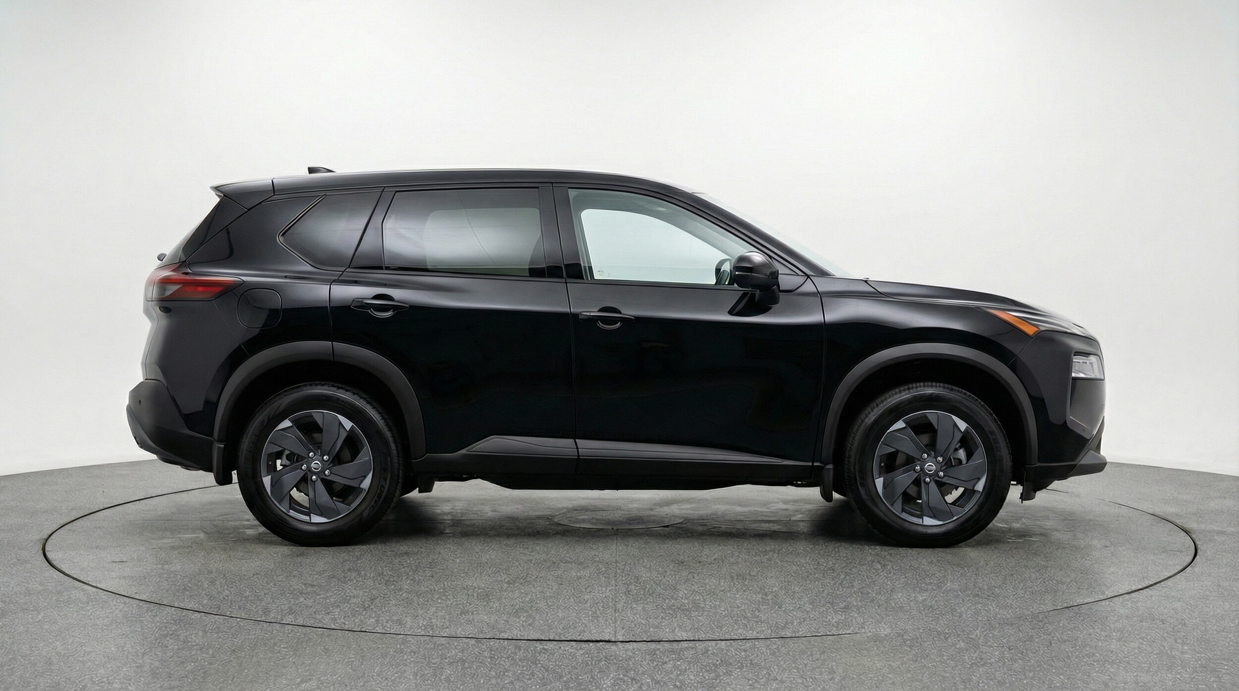 Thumbnail: 2025 Nissan Rogue - 8