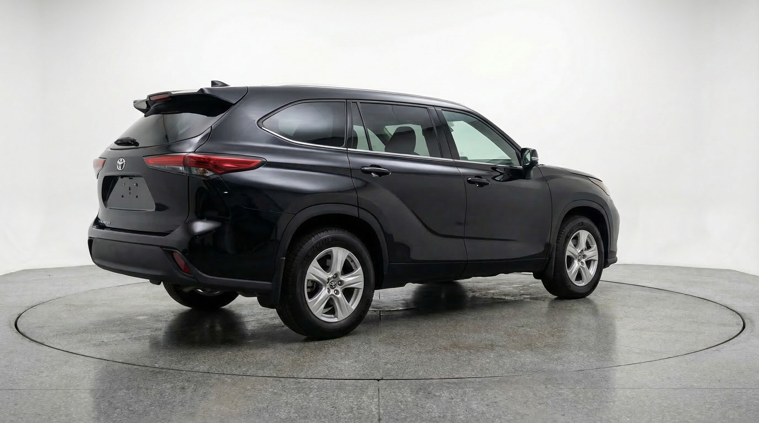 Thumbnail: 2025 Toyota Highlander - 7