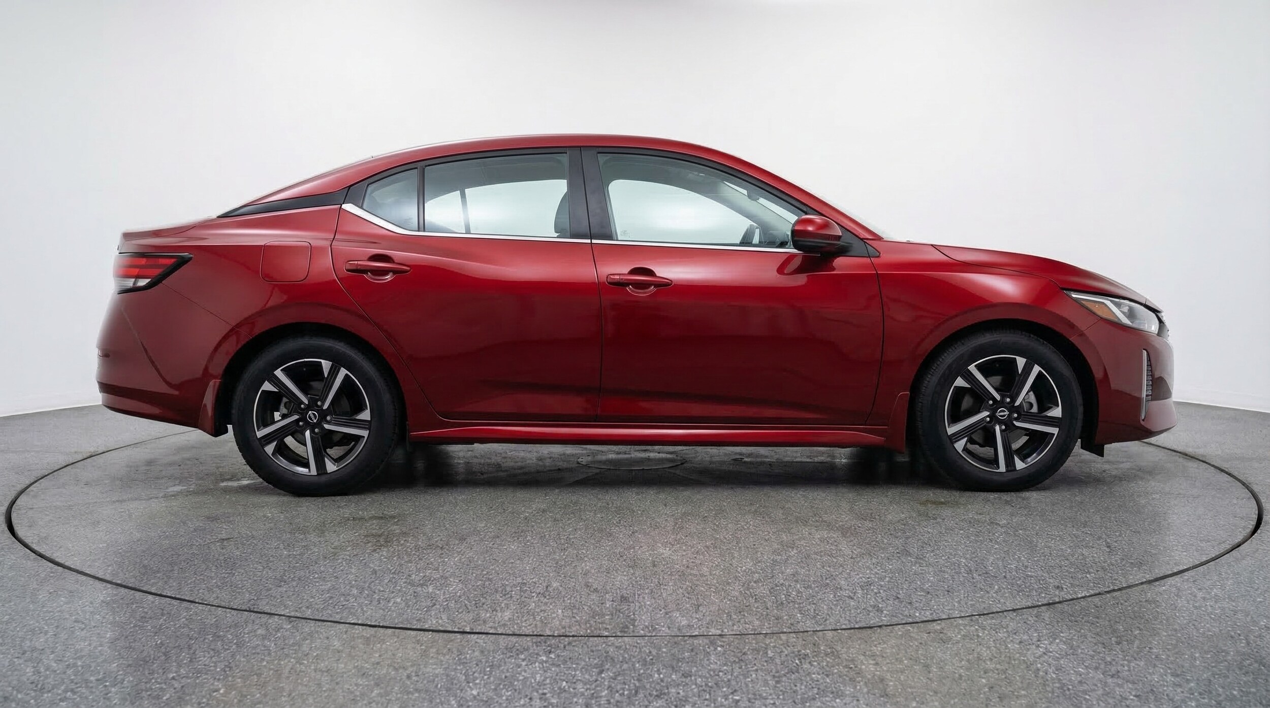 Thumbnail: 2025 Nissan Sentra - 8