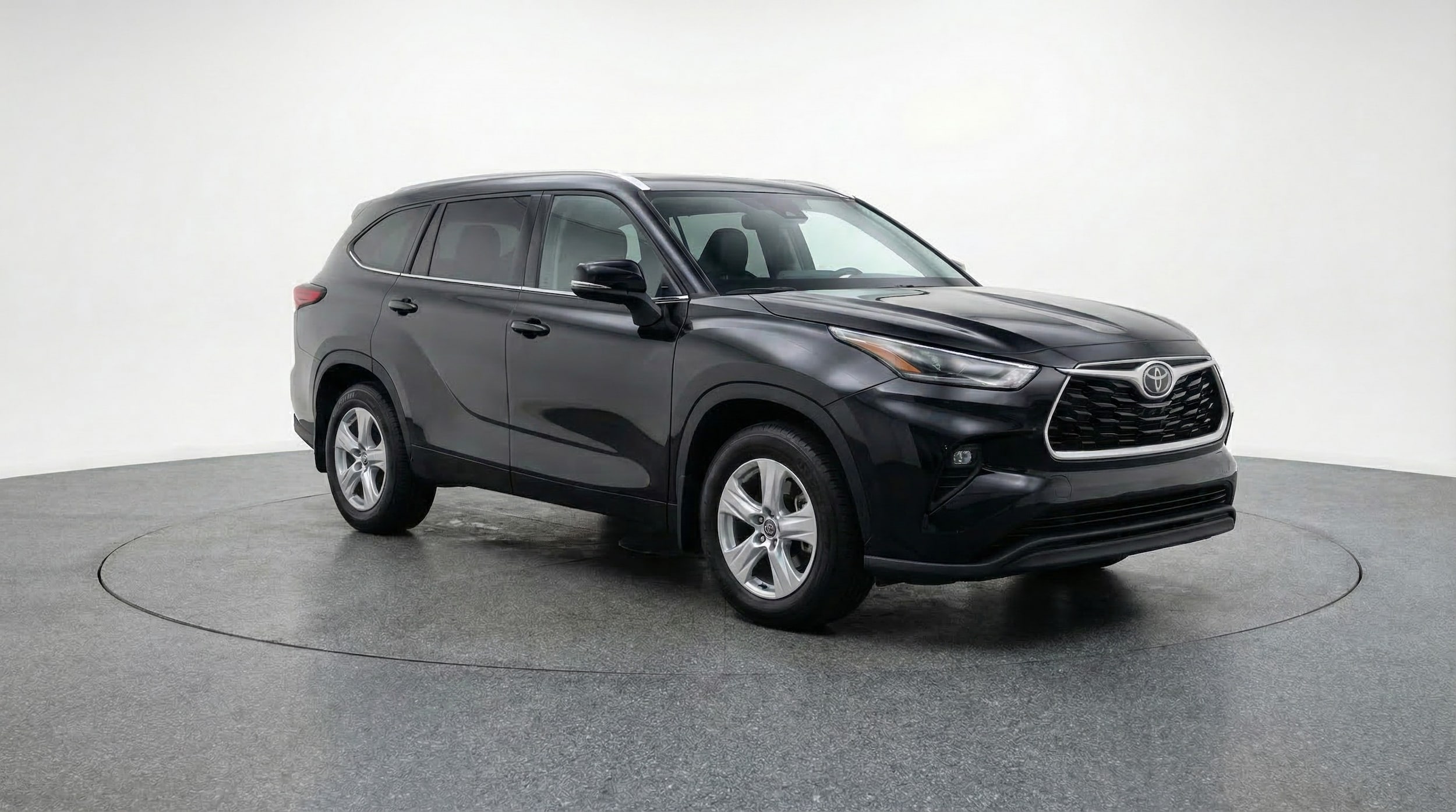 Thumbnail: 2025 Toyota Highlander - 1