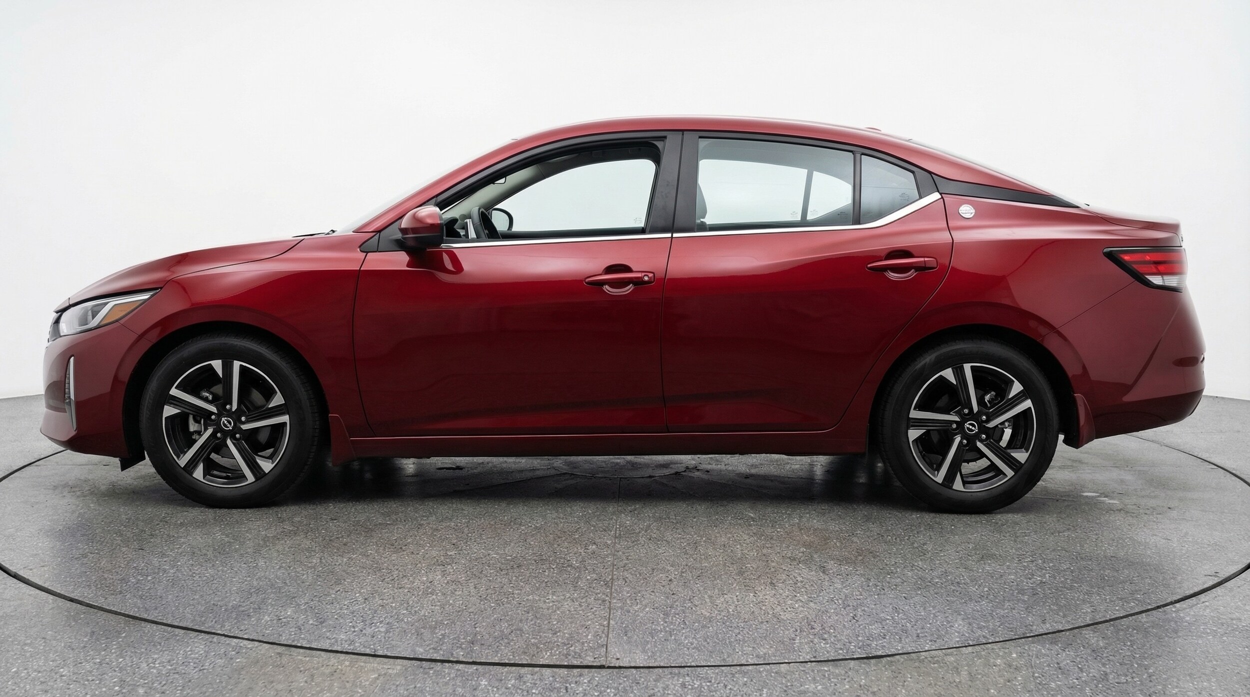 Thumbnail: 2025 Nissan Sentra - 4