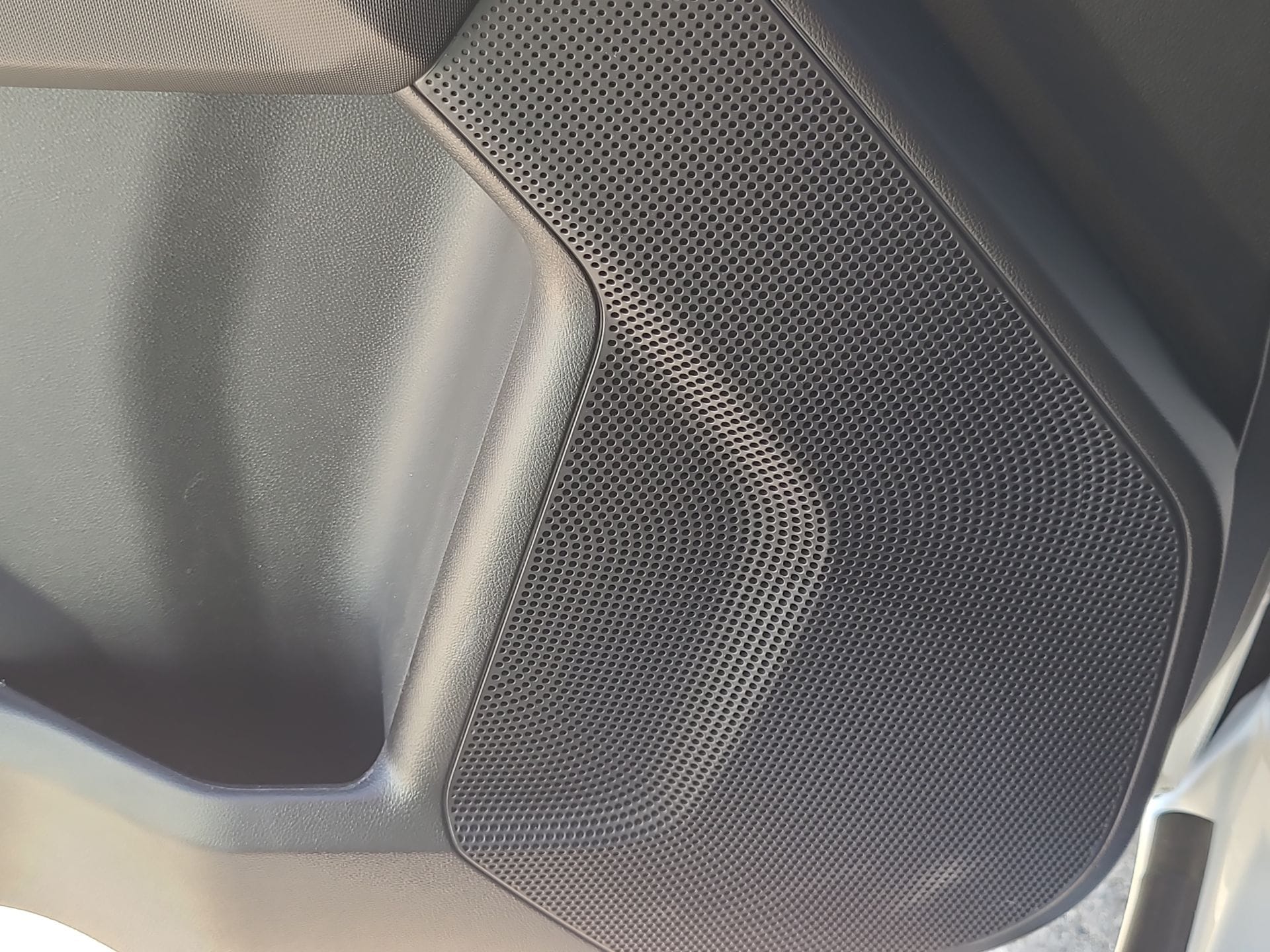 2026 Chevrolet Colorado LT - Photo 85