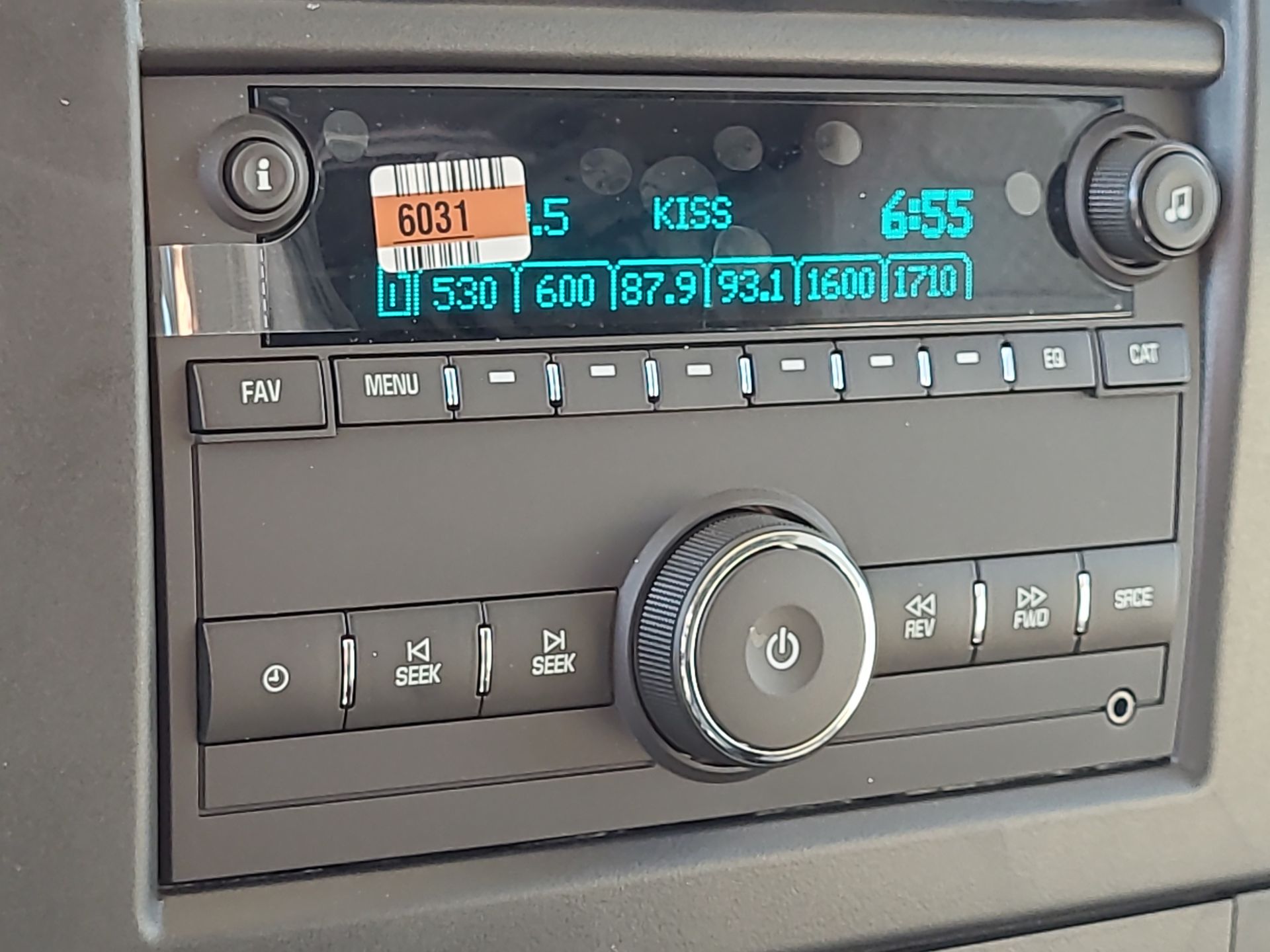 2025 Chevrolet Express Cargo Work Van - Photo 74