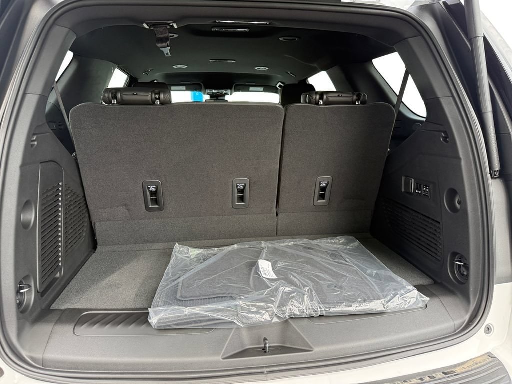 2026 Chevrolet Tahoe LT - Photo 23