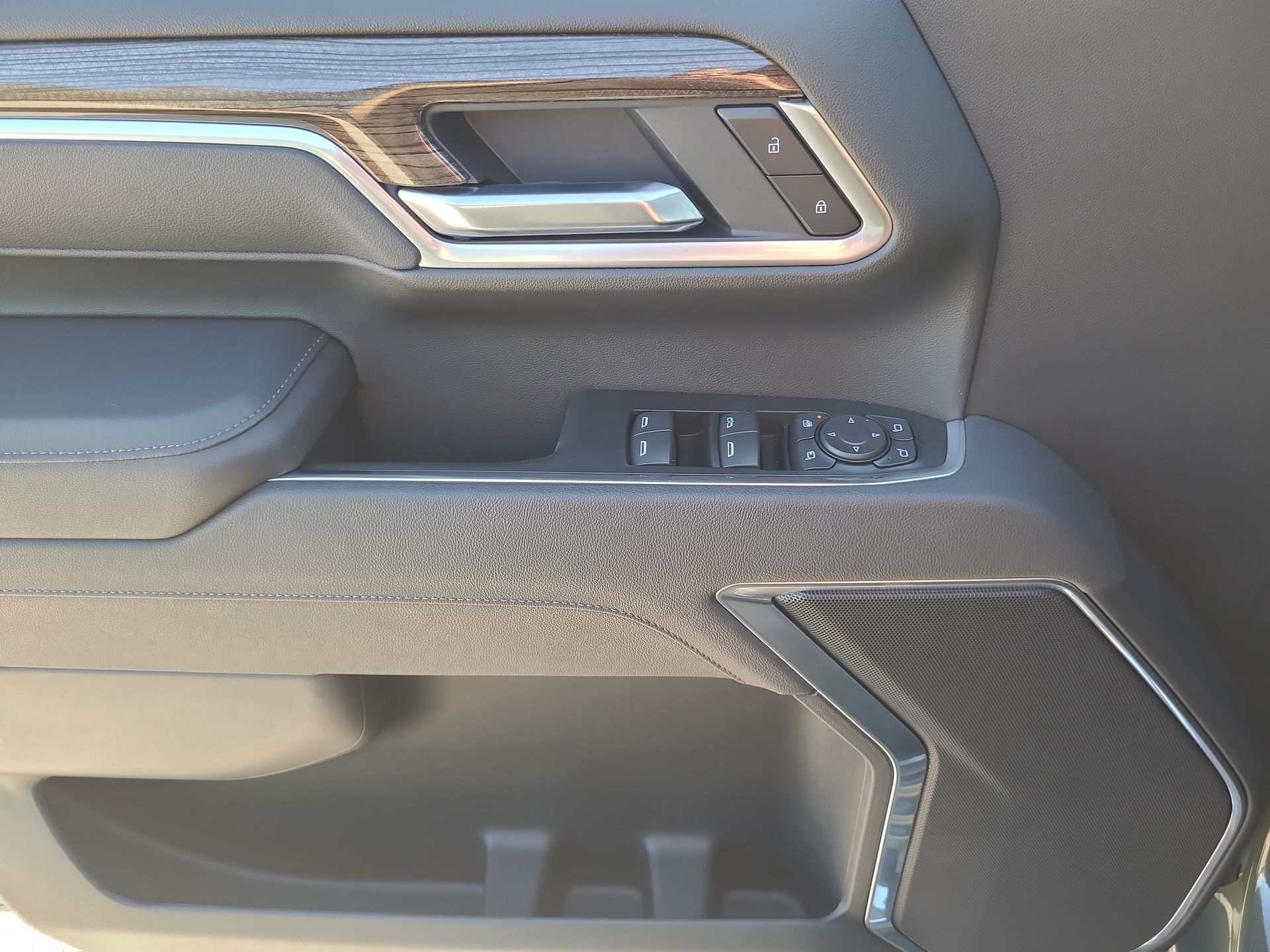 2026 Chevrolet Silverado 3500 HD LT - Photo 83
