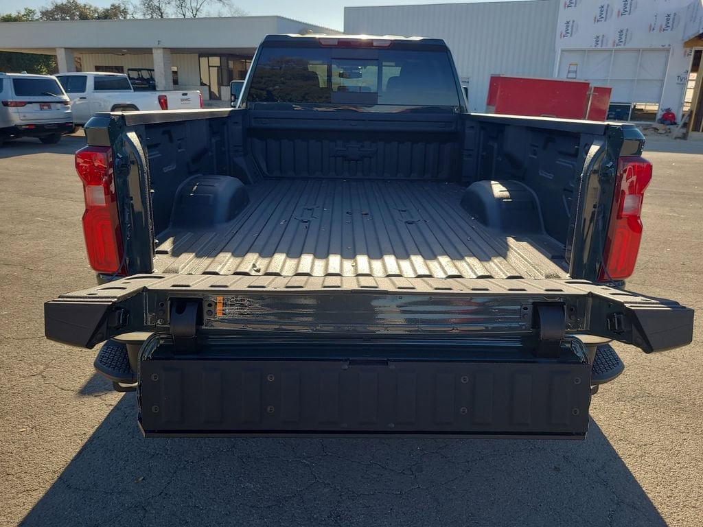2026 Chevrolet Silverado 3500 HD LT - Photo 27