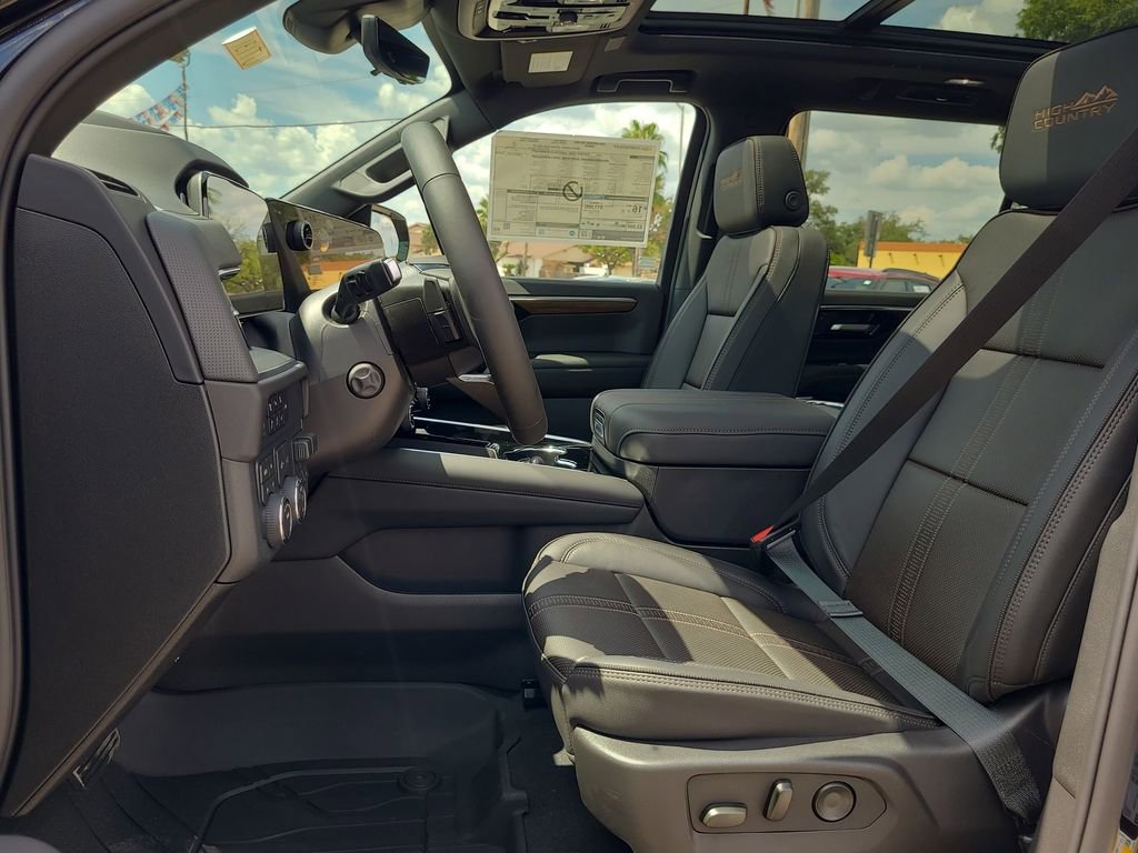 2026 Chevrolet Suburban High Country - Photo 20