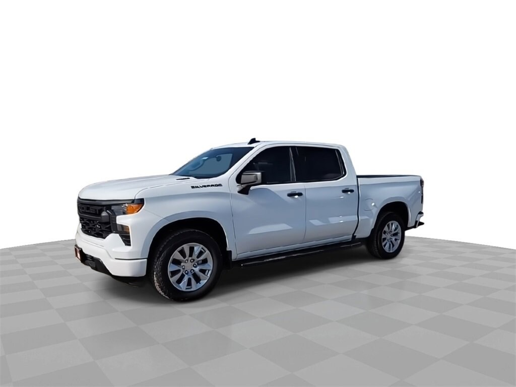 New 2026 Chevrolet Silverado 1500 Custom Truck