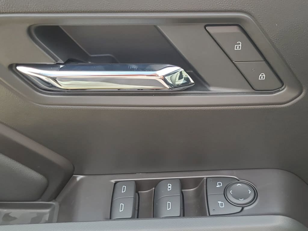 2026 Chevrolet Colorado LT - Photo 24