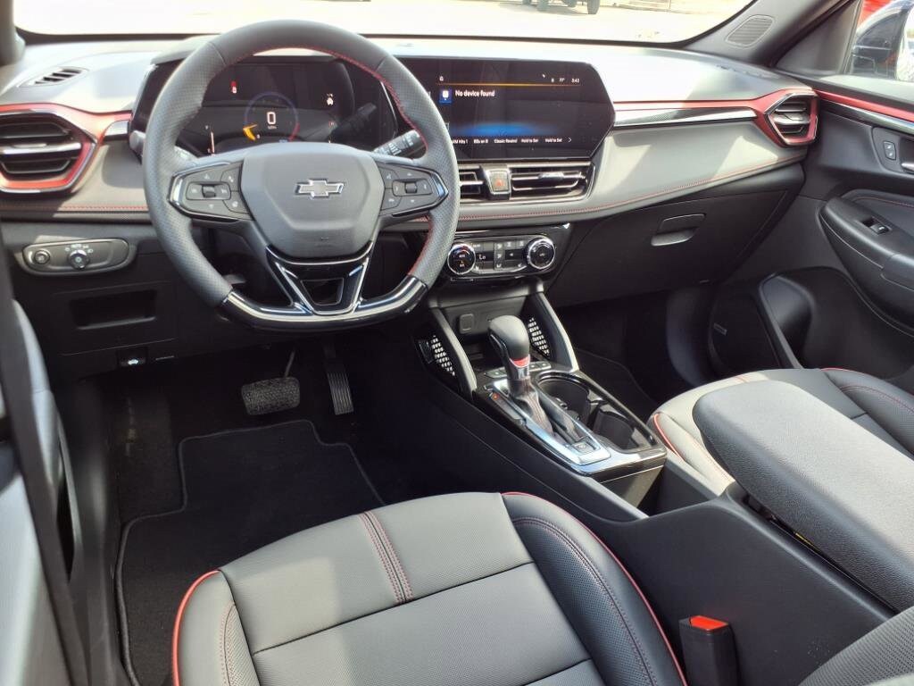 2025 Chevrolet Trailblazer RS photo 2