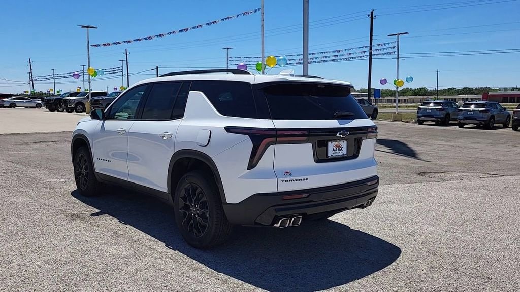 2026 Chevrolet Traverse LT - Photo 6