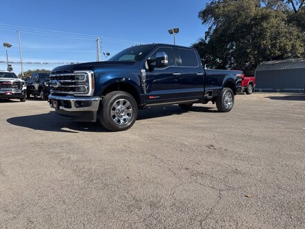 2025 Ford F-350 King Ranch Truck Crew Cab