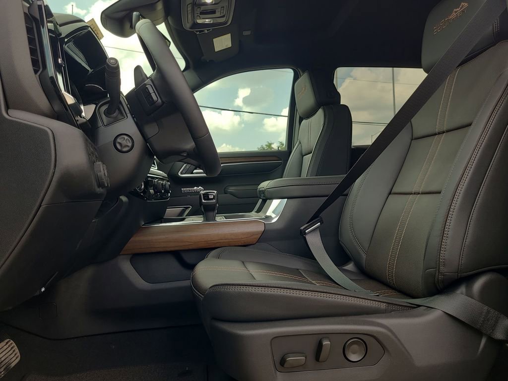 2026 Chevrolet Silverado 1500 High Country - Photo 20