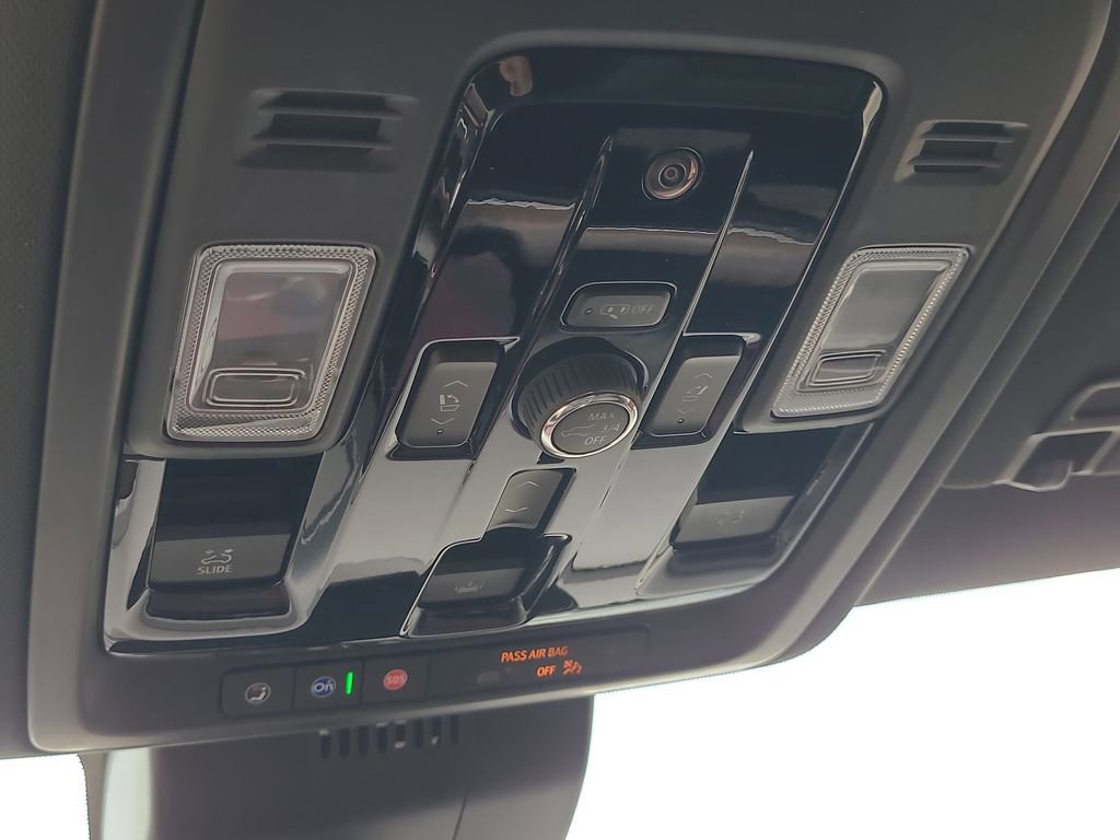 2026 Chevrolet Suburban High Country - Photo 36