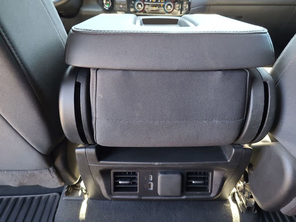 2025 Chevrolet Silverado 1500 LT - Photo 22