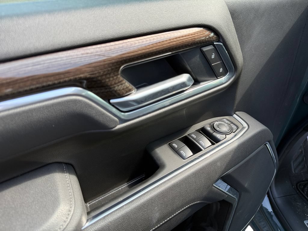 2026 Chevrolet Silverado 3500 HD LT - Photo 10