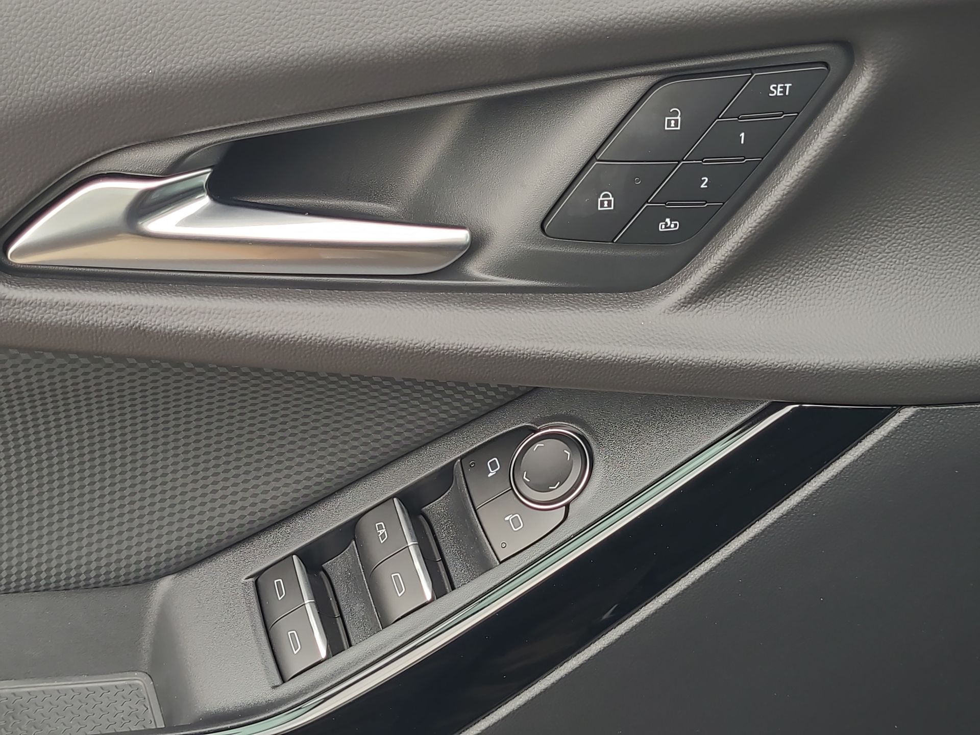 2026 Chevrolet Equinox RS - Photo 84