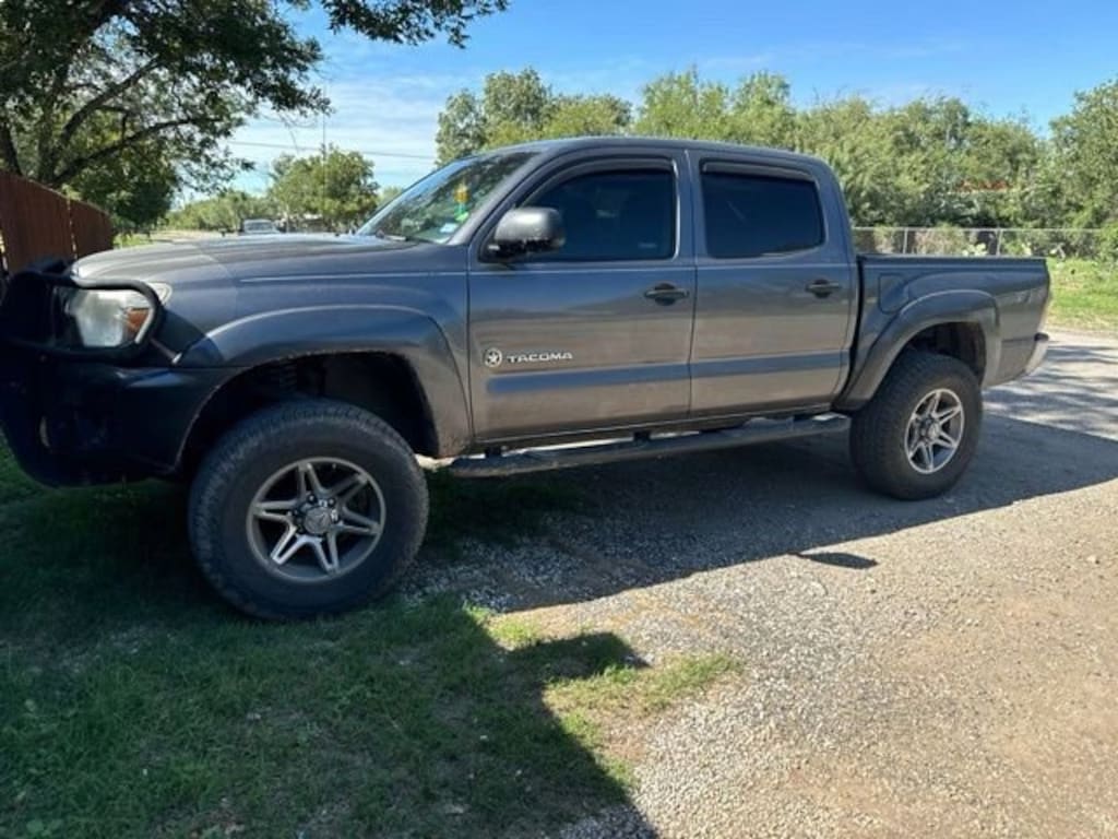 Used 2015 Toyota Tacoma Prerunner V6 Truck Double Cab