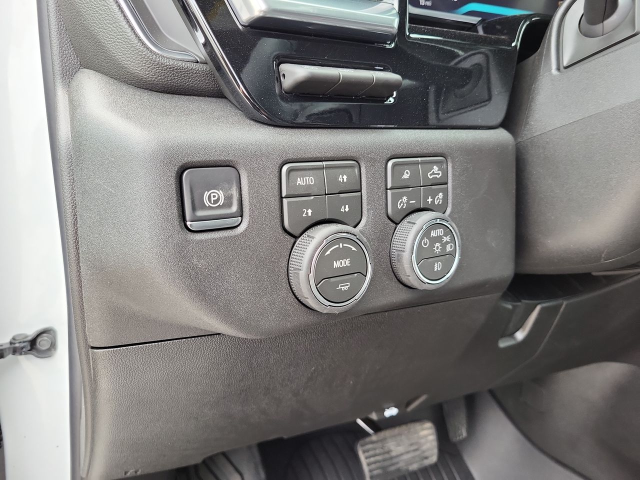 2026 Chevrolet Silverado 2500 HD LTZ - Photo 75