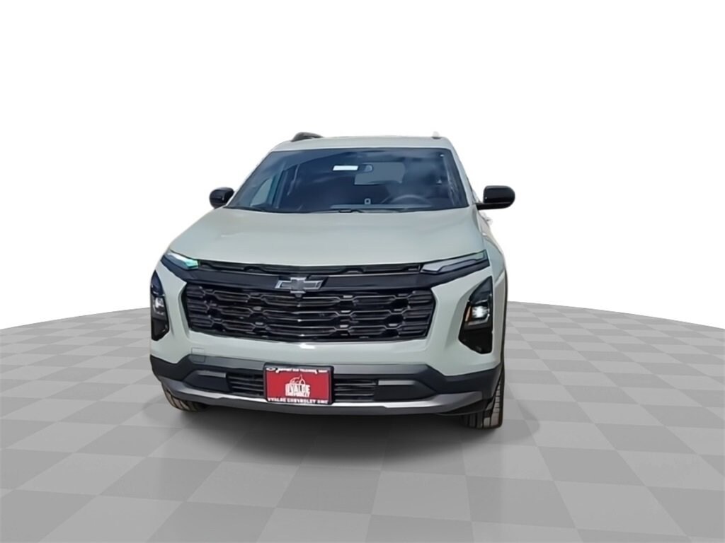 2026 Chevrolet Equinox LT photo 3