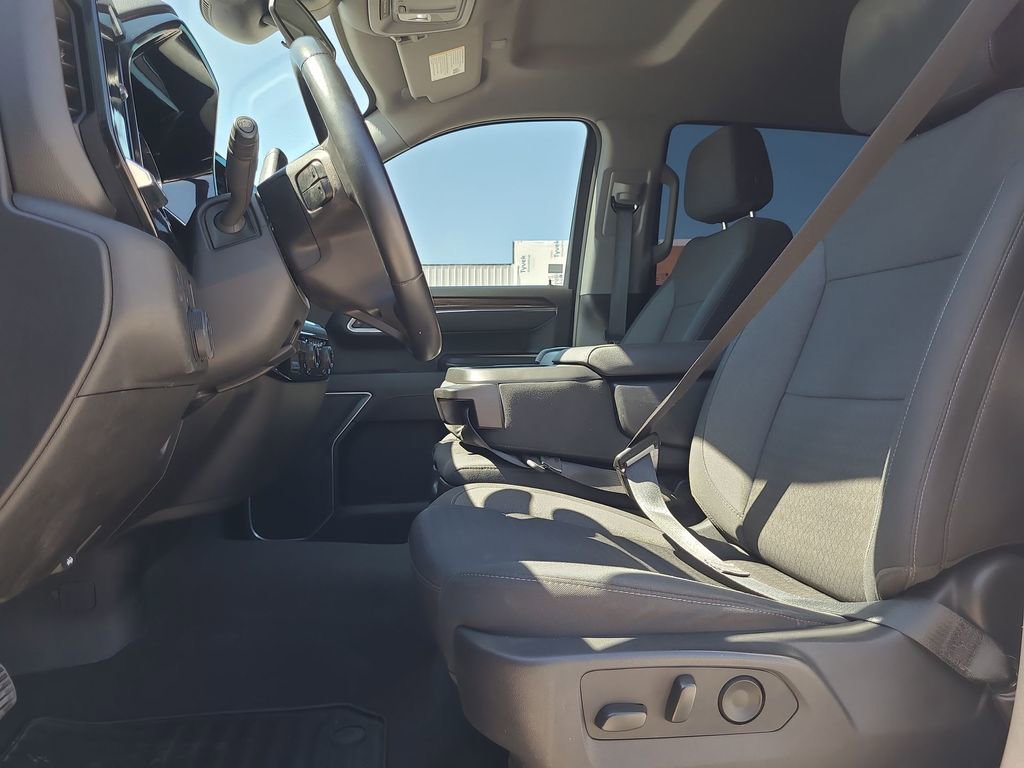 2025 Chevrolet Silverado 1500 LT - Photo 20