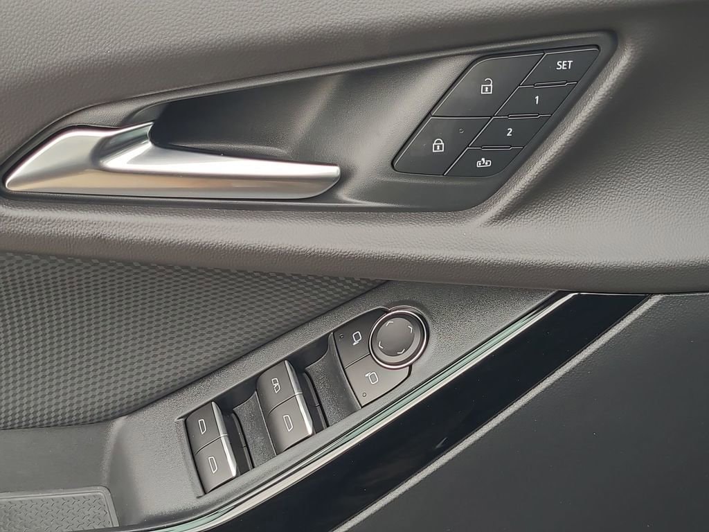 2026 Chevrolet Equinox RS - Photo 24