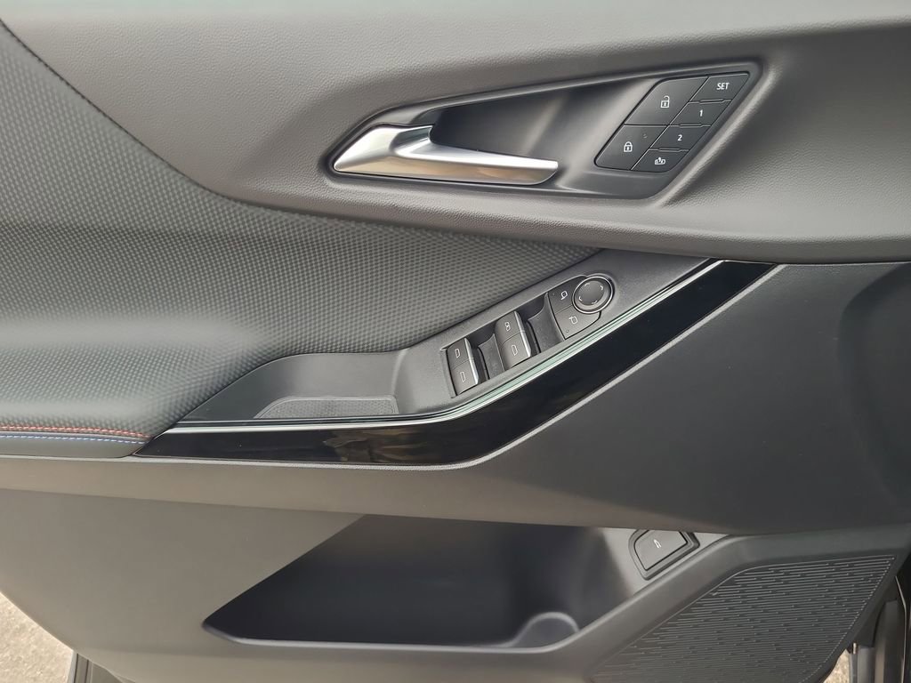 2026 Chevrolet Equinox RS - Photo 23