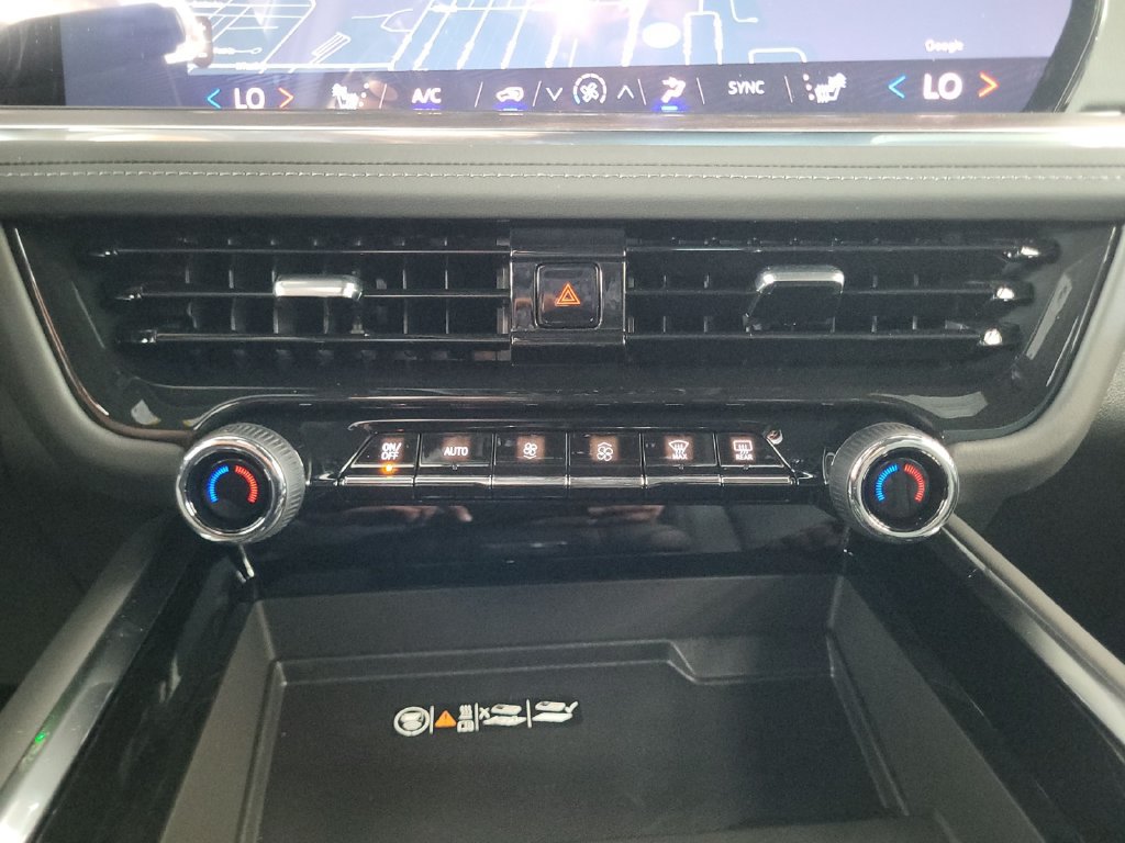 2027 Chevrolet Suburban LT - Photo 17
