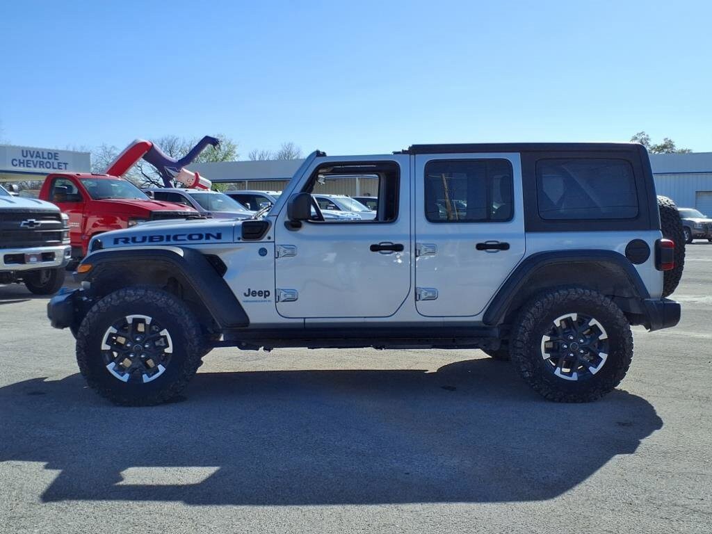 2024 Jeep Wrangler 4xe Rubicon photo 2