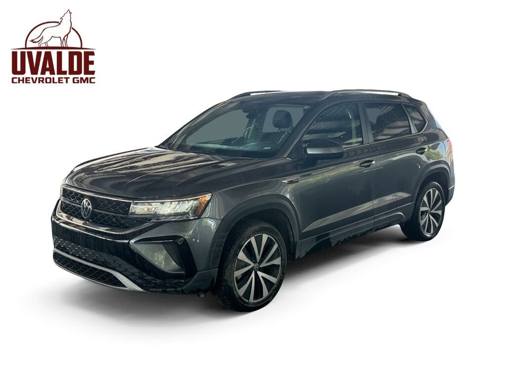 Used 2024 Volkswagen Taos SE SUV