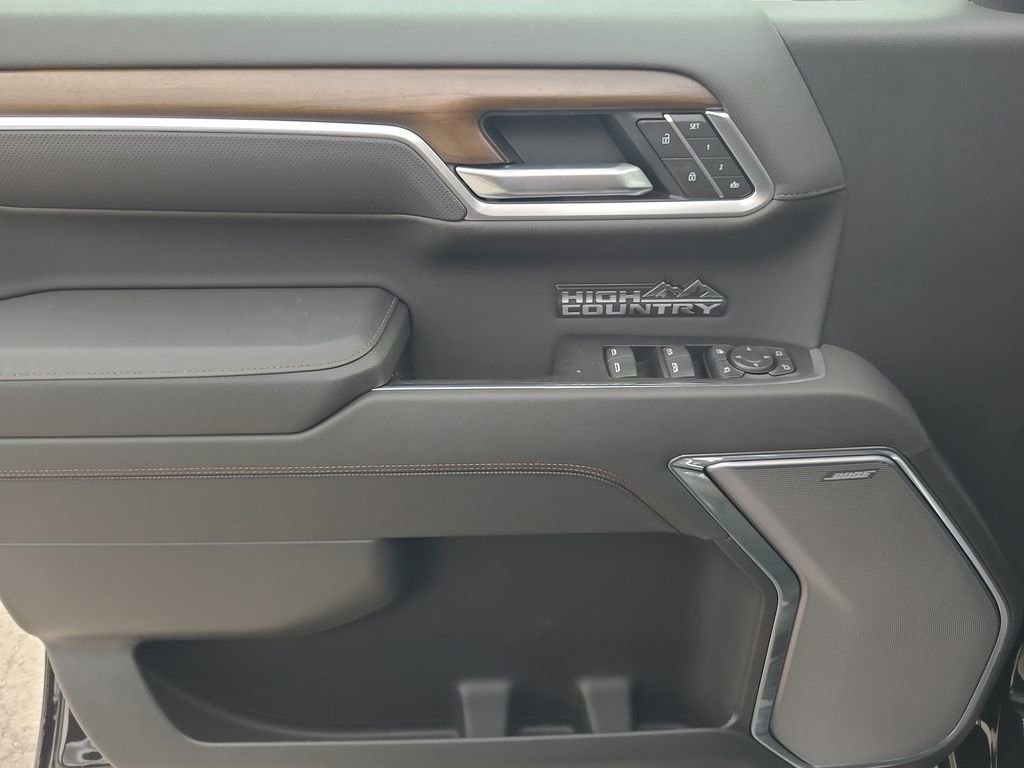 2026 Chevrolet Silverado 1500 High Country - Photo 23