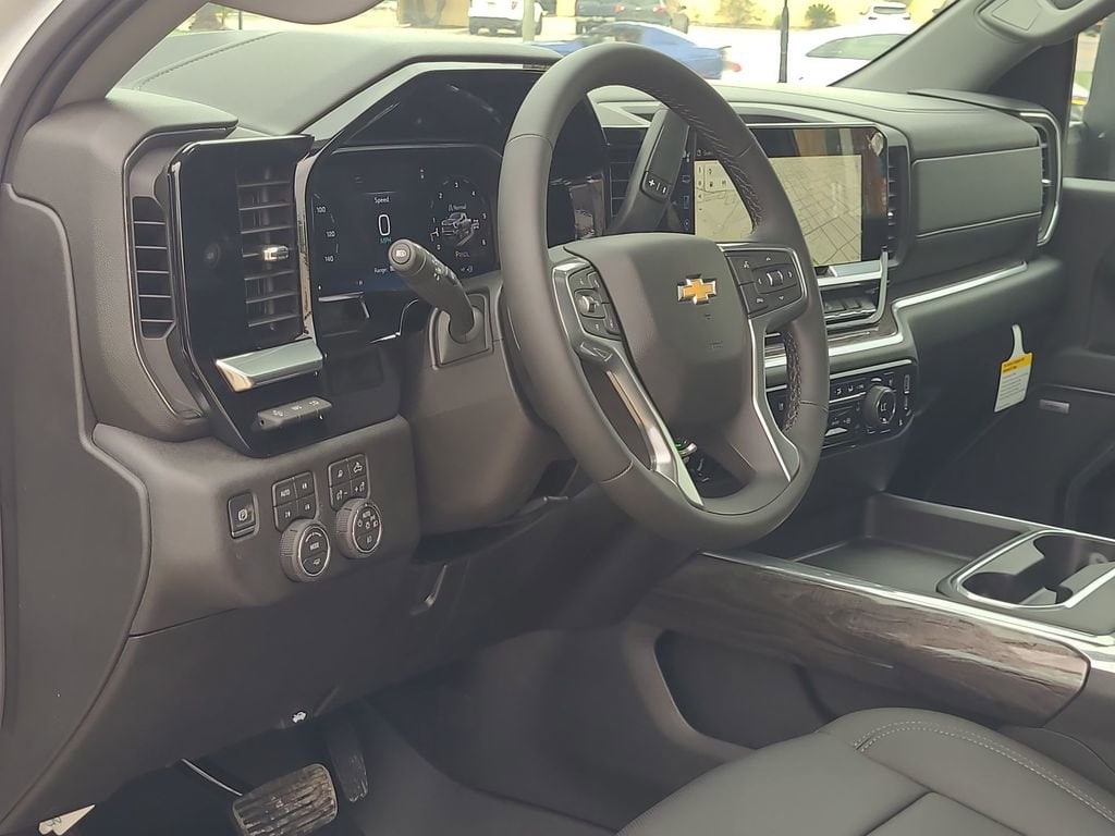 2026 Chevrolet Silverado 2500 HD LTZ - Photo 10