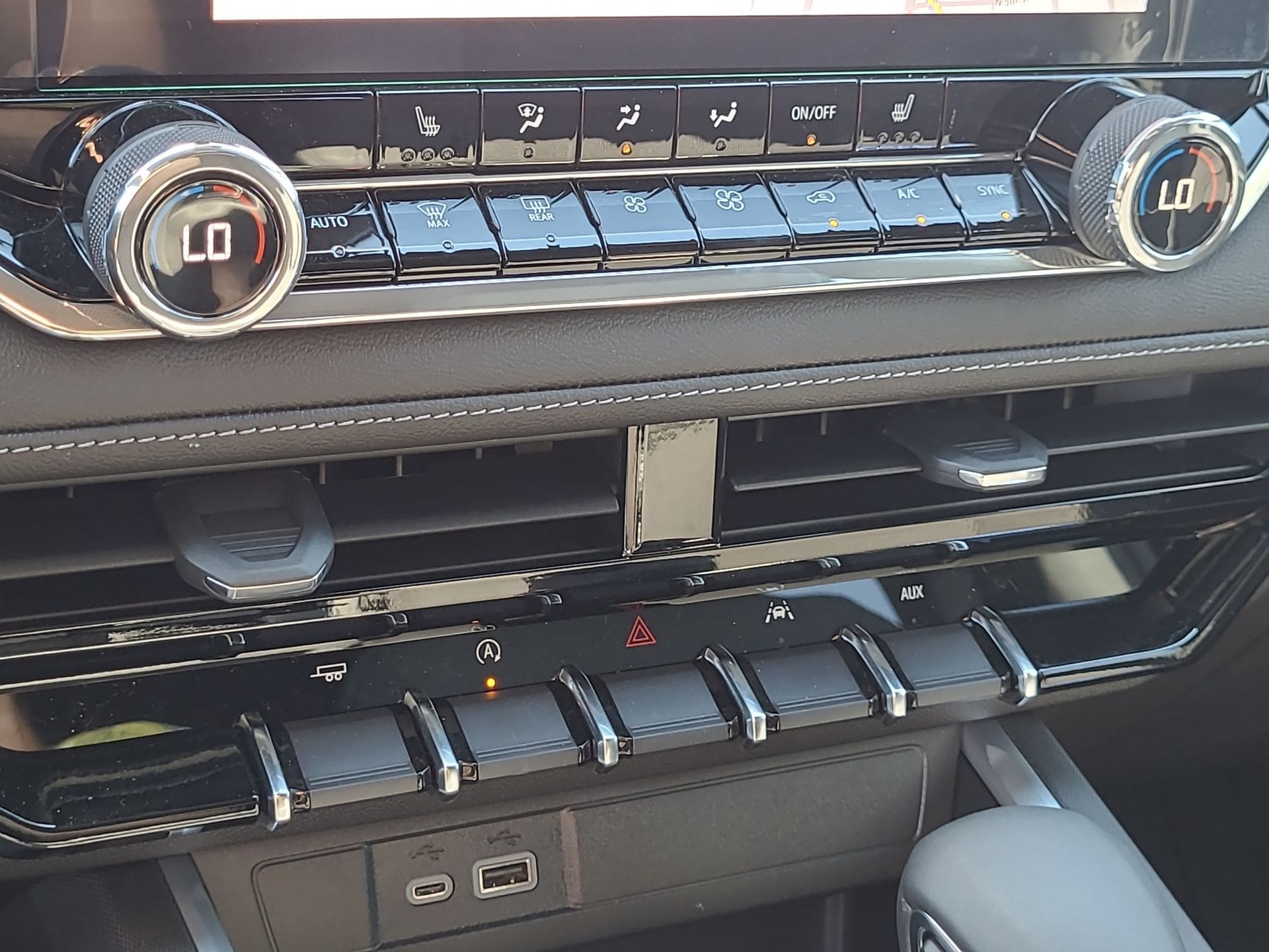 2026 Chevrolet Colorado LT - Photo 73