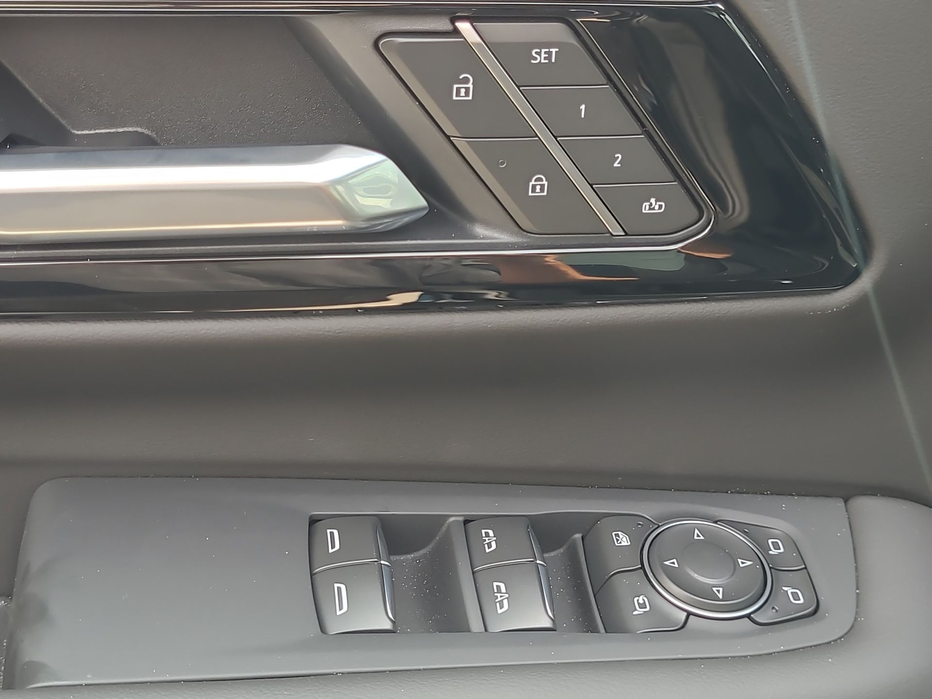 2026 Chevrolet Suburban High Country - Photo 84